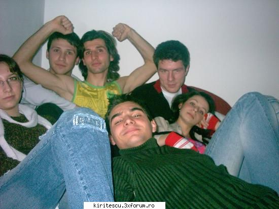 Poze cu noi2 - trupa de soc. mandriti-va ca sunt pe aici. :P - Poze